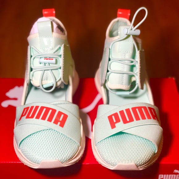 Puma Fenty Avid - Picture 2 of 8